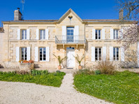 Propriété à vendre à Semoussac, Charente-Maritime - 460 000 € - photo n°1