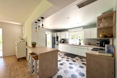 French property for sale in Nice, Alpes-Maritimes - €750,000 - photo 6