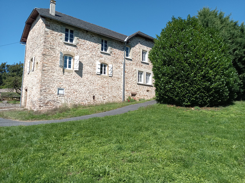 French property for sale in Palazinges, Corrèze - €283,550 - photo 0