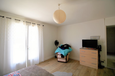 French property for sale in Lupsault, Charente - €167,400 - photo 6