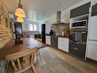 Propriété à vendre à Fougerolles-du-Plessis, Mayenne - 136 250 € - photo n°2
