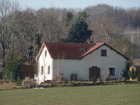 French property, houses and homes for sale in Teilhet Puy-de-Dôme Auvergne