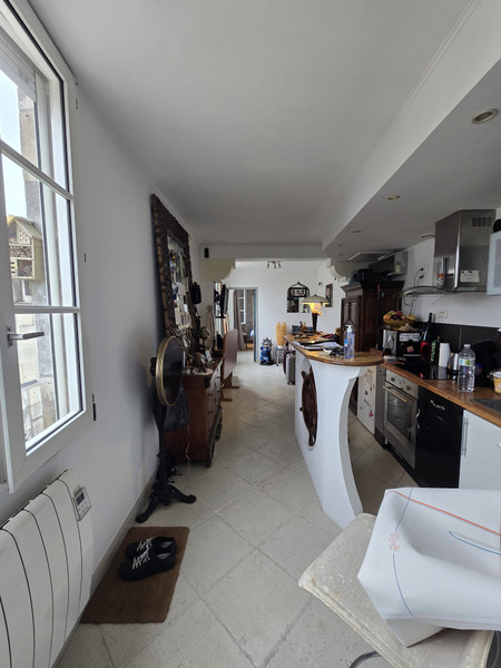 French property for sale in La Rochelle, Charente-Maritime - €250,000 - photo 8