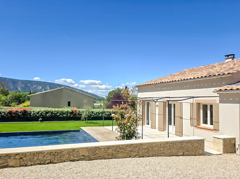 Maison à vendre à Oppède, Vaucluse - 699.900 € - photo 1