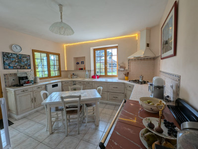 French property for sale in Castelnau d'Auzan Labarrère, Gers - €342,000 - photo 3
