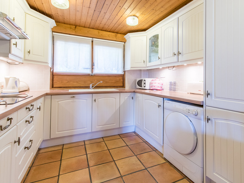 French property for sale in Verchaix, Haute-Savoie - €335,000 - photo 6