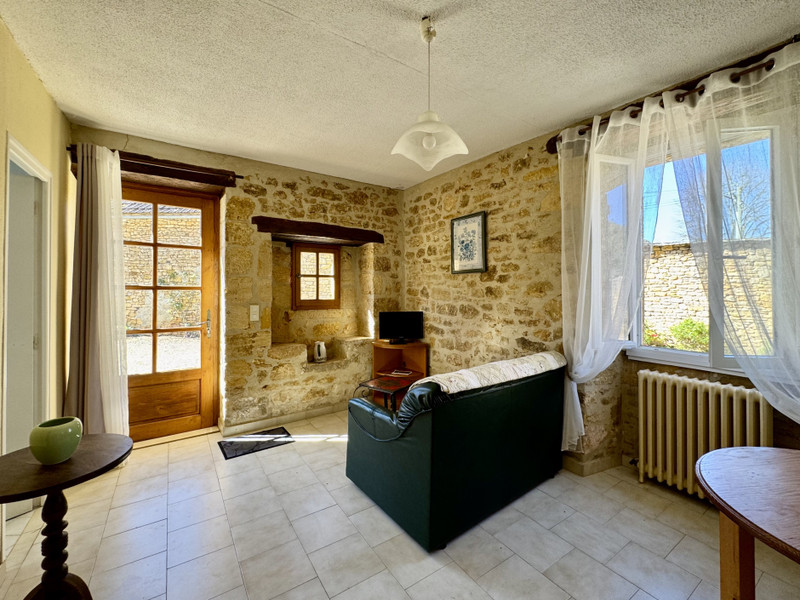 French property for sale in Sarlat-la-Canéda, Dordogne - €212,000 - photo 2