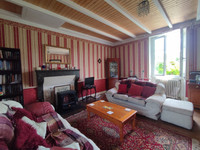 Maison à vendre à Ventouse, Charente - 192.600 € - photo 4