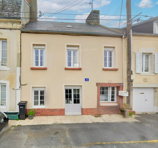 Maison à vendre à Isigny-sur-Mer, Calvados - 184.900 € - photo 1