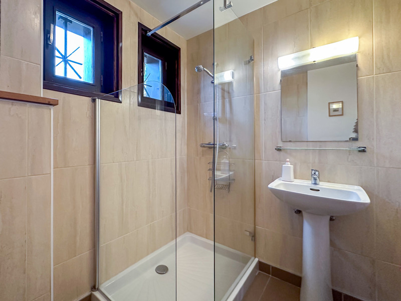 Ski property for sale in Les Gets - €645,000 - photo 13