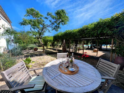 French property for sale in Orignolles, Charente-Maritime - €415,000 - photo 2