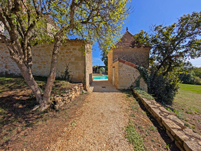 French property for sale in Nanthiat, Dordogne - €899,000 - photo 8