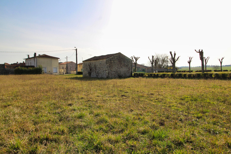 French property for sale in Chives, Charente-Maritime - &#8364;29,000 - photo 7