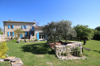 Propriété à vendre à Barjac, Gard - 635 000 € - photo n°1