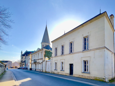 Maison à vendre à Brézé, Maine-et-Loire, Pays de la Loire, avec Leggett Immobilier