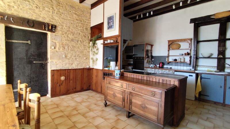 French property for sale in Le Grand-Madieu, Charente - €149,995 - photo 2