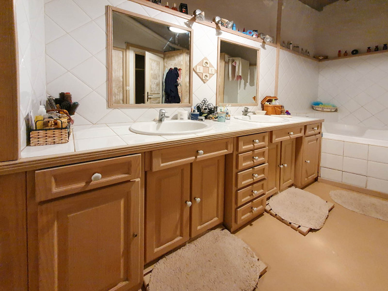French property for sale in Fournès, Gard - €379,000 - photo 5