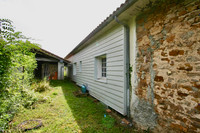 Maison à vendre à Écuras, Charente - 162.000 € - photo 10