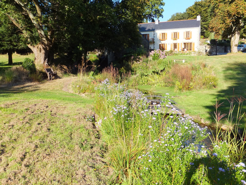 French property for sale in Ploërdut, Morbihan - €604,200 - photo 10