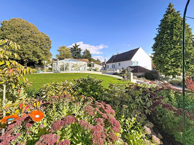 Maison à vendre à Gouvernes, Seine-et-Marne, Île-de-France, avec Leggett Immobilier