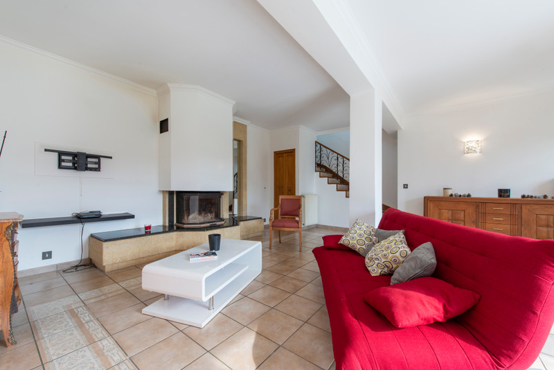 French property for sale in Moret-Loing-et-Orvanne, Seine-et-Marne - &#8364;630,000 - photo 4
