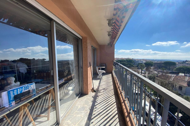 Apartment for sale in Vence AlpesMaritimes For Sale 3 room