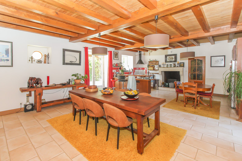 French property for sale in Cuhon, Vienne - €371,000 - photo 4