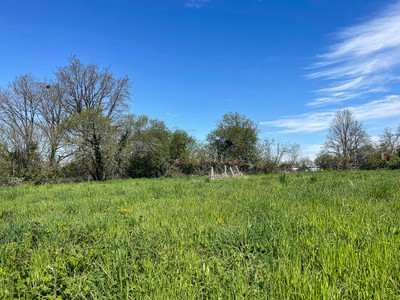 French property for sale in Oradour-Fanais, Charente - €20,500 - photo 5