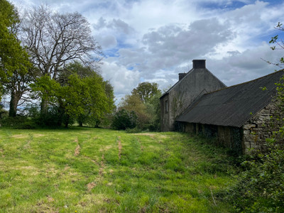 French property for sale in Lignol, Morbihan - €88,000 - photo 1