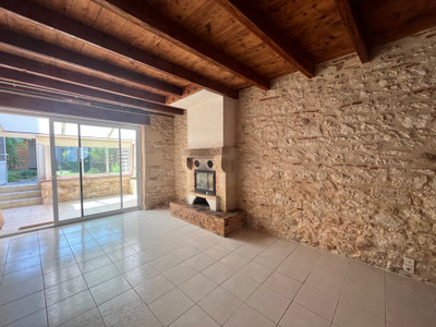 French property for sale in Sainte-Foy-la-Grande, Gironde - €178,000 - photo 1