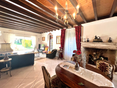 French property for sale in Chalais, Charente - €235,400 - photo 1
