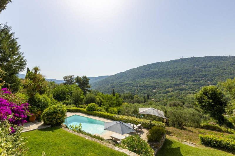 French property for sale in Le Bar-sur-Loup, Alpes-Maritimes - &#8364;1,195,000 - photo 2