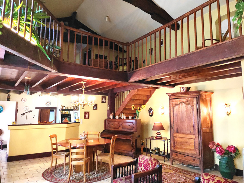 French property for sale in Damazan, Lot-et-Garonne - €160,000 - photo 2