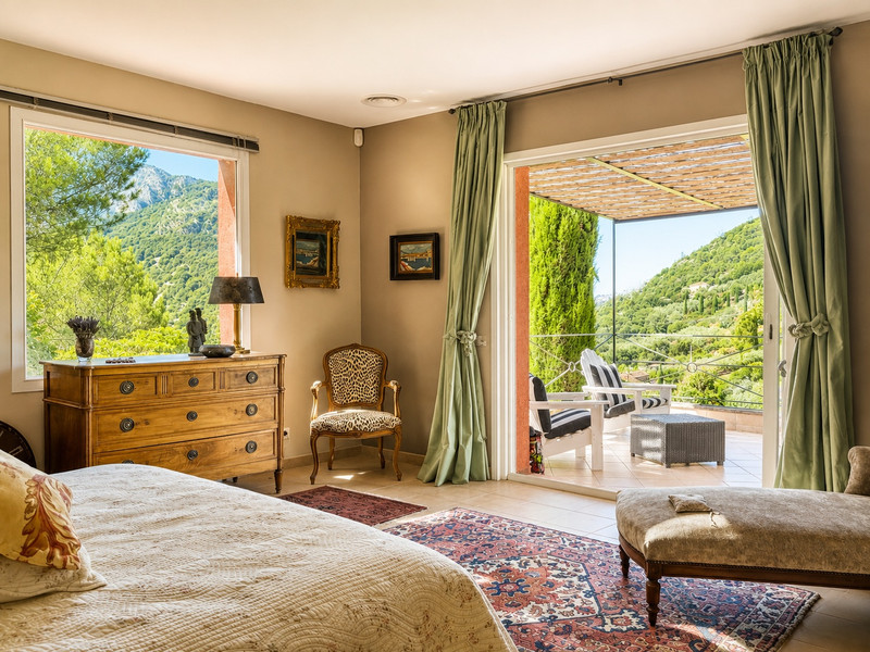 French property for sale in Aubres, Drôme - €749,000 - photo 4
