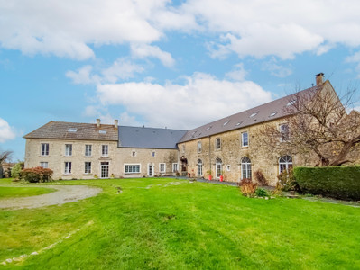 Maison à vendre à Saint-Pierre-du-Mont, Calvados, Basse-Normandie, avec Leggett Immobilier