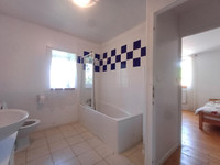 Maison à vendre à Fouqueure, Charente - 204.200 € - photo 9