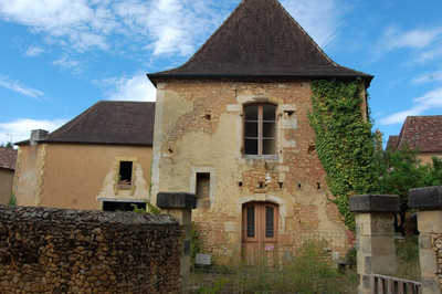 Maison à vendre à STE ALVERE ST LAURENT LES BATONS, Dordogne, Aquitaine, avec Leggett Immobilier