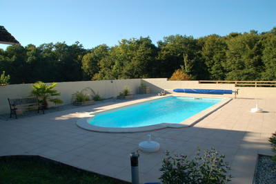 French property for sale in Avéron-Bergelle, Gers - €199,000 - photo 1