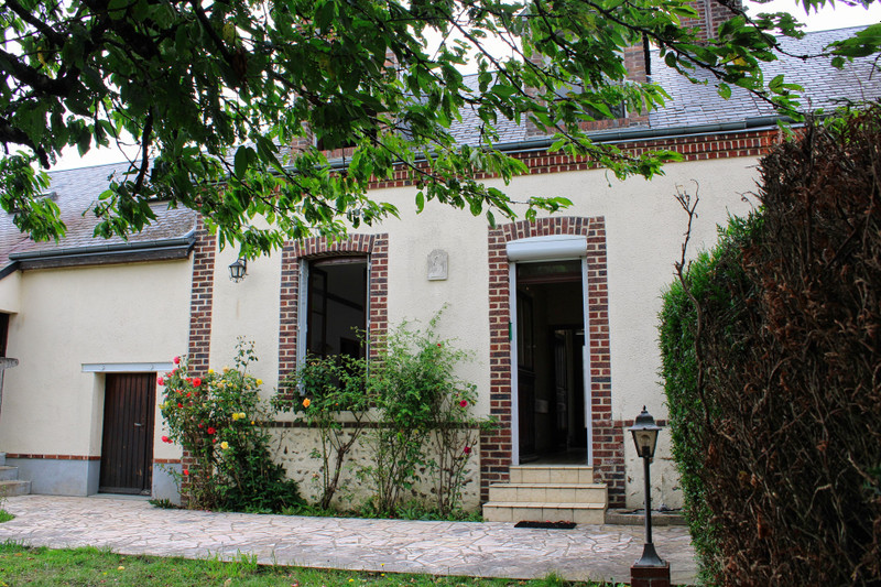 French property for sale in Cloyes-sur-le-Loir, Eure-et-Loir - &#8364;106,000 - photo 5