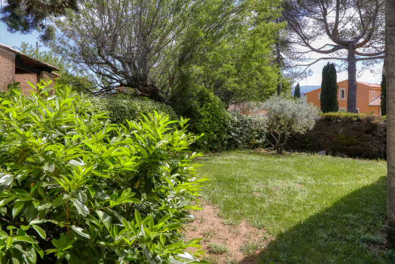 French property for sale in Saint-Saturnin-lès-Apt, Vaucluse - €249,000 - photo 11