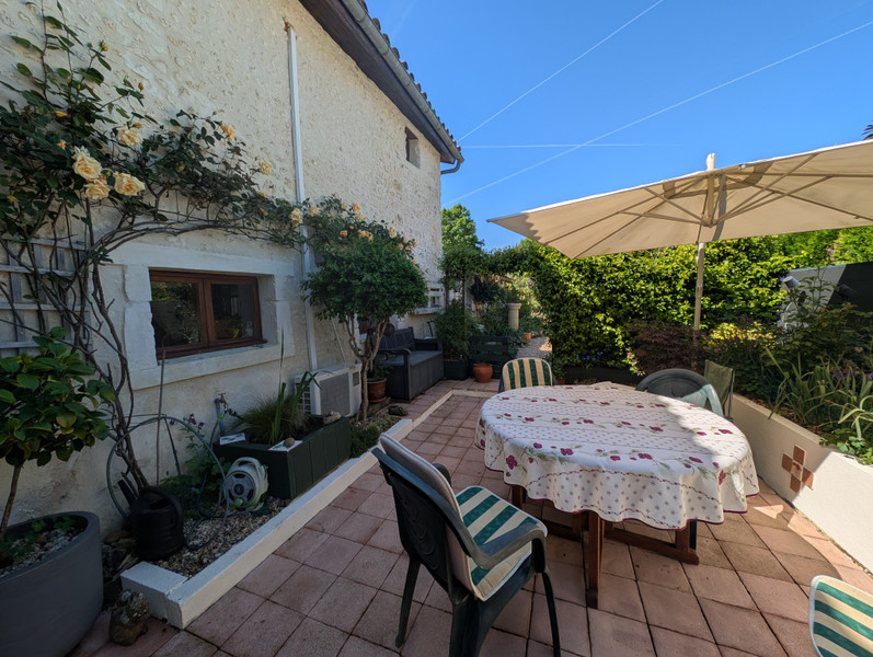 French property for sale in Bran, Charente-Maritime - €208,000 - photo 6