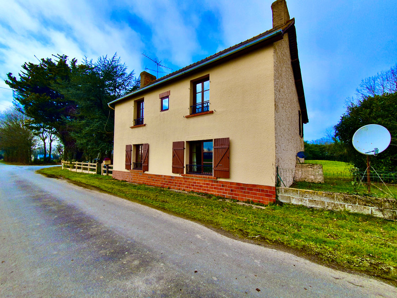 House for sale in Conquereuil LoireAtlantique 3 bedroom stone