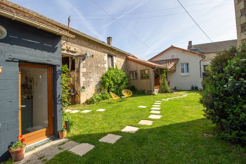 French property for sale in Antogny-le-Tillac, Indre-et-Loire - €267,500 - photo 11