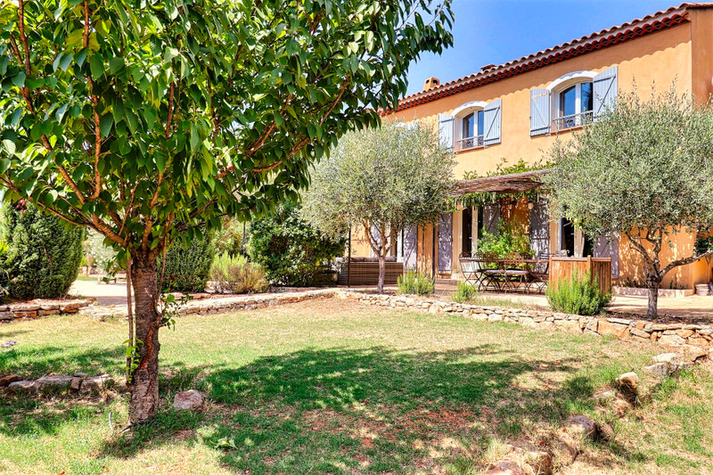 Maison à vendre à Carcès, Var - 810.000 € - photo 1