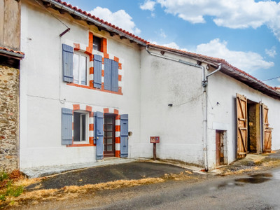 house for sale in Charente