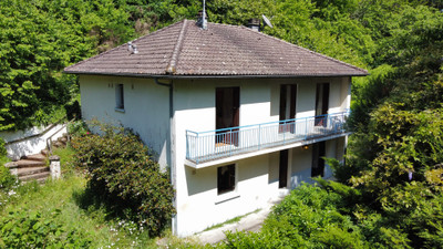 Maison à vendre à Saint-Léonard-de-Noblat, Haute-Vienne, Limousin, avec Leggett Immobilier