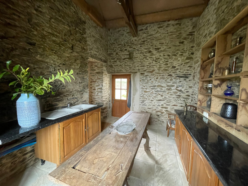 French property for sale in Merléac, Côtes-d'Armor - €250,000 - photo 5