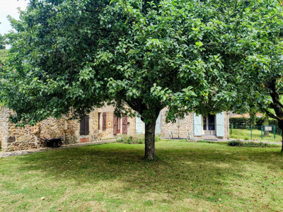 French property for sale in Suaux, Charente - €636,995 - photo 6