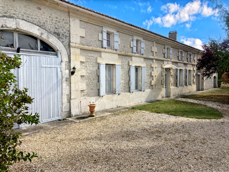 Propriété à vendre à Messac, Charente-Maritime - 339 200 €