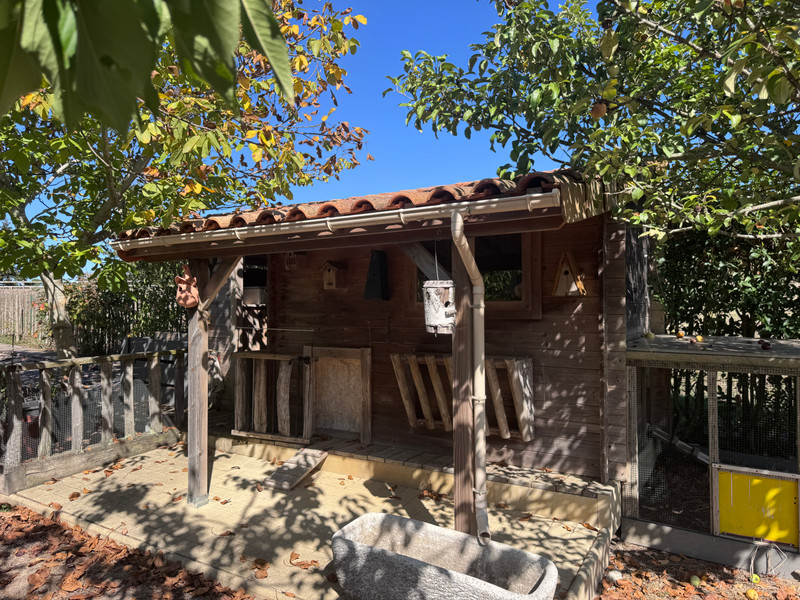 French property for sale in Brossac, Charente - €299,600 - photo 10